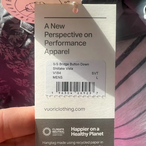 Vuori Men's Charcoal Leaf Print Shirt - Picture 3 of 3